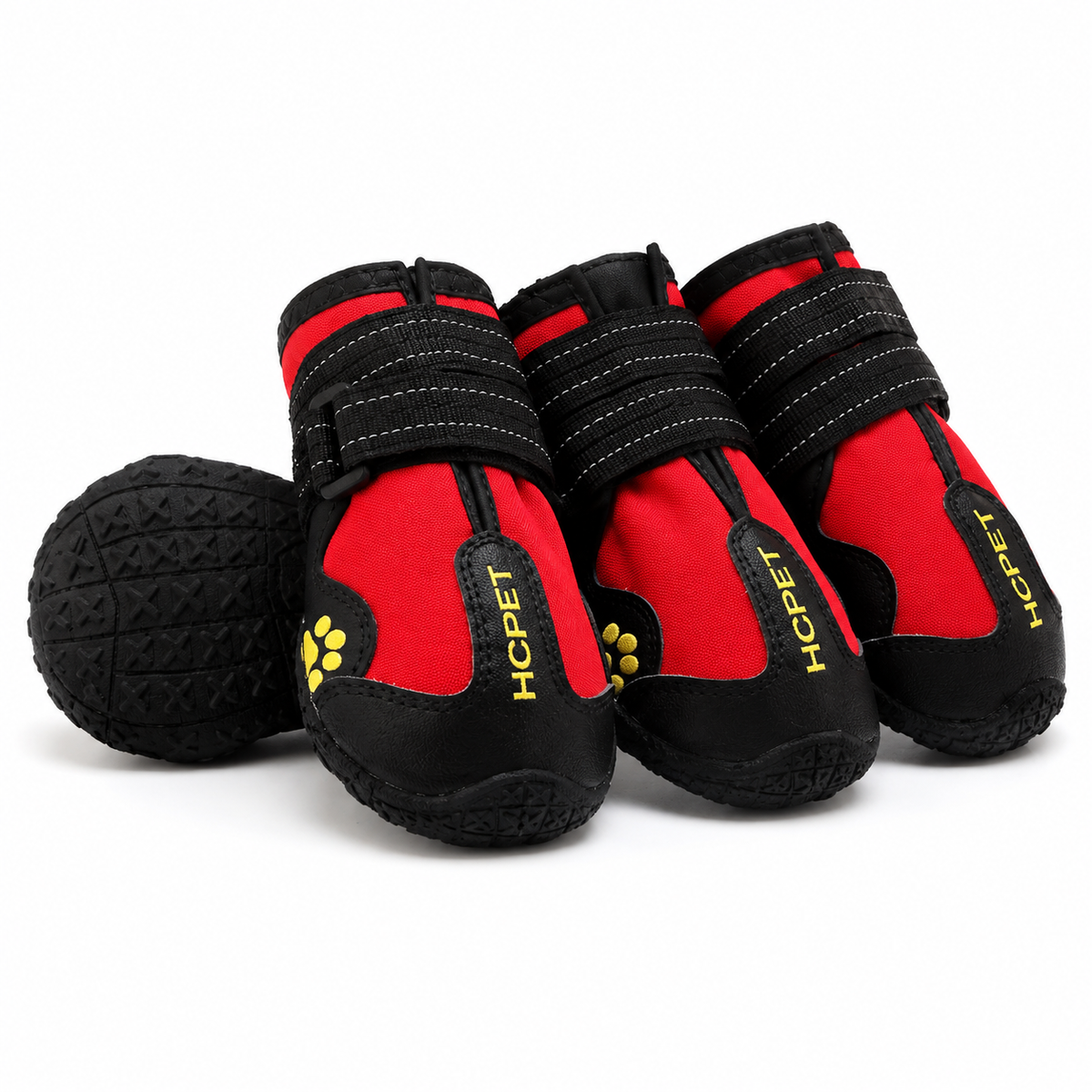 Détail des bottes rouges du pack